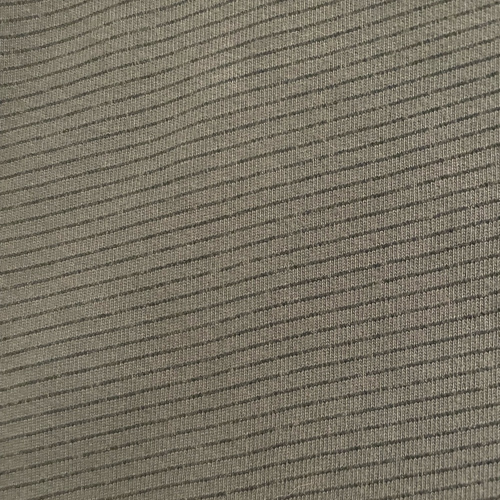 Monrow Ruffle Sweatshirt - Picture 3 of 4